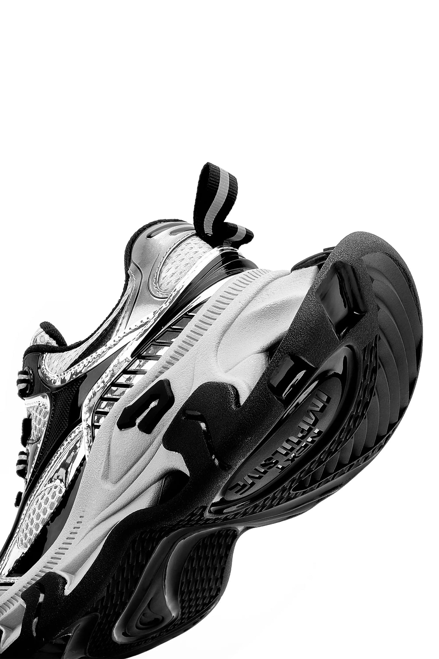 PAPILLON SERIES - BLACK