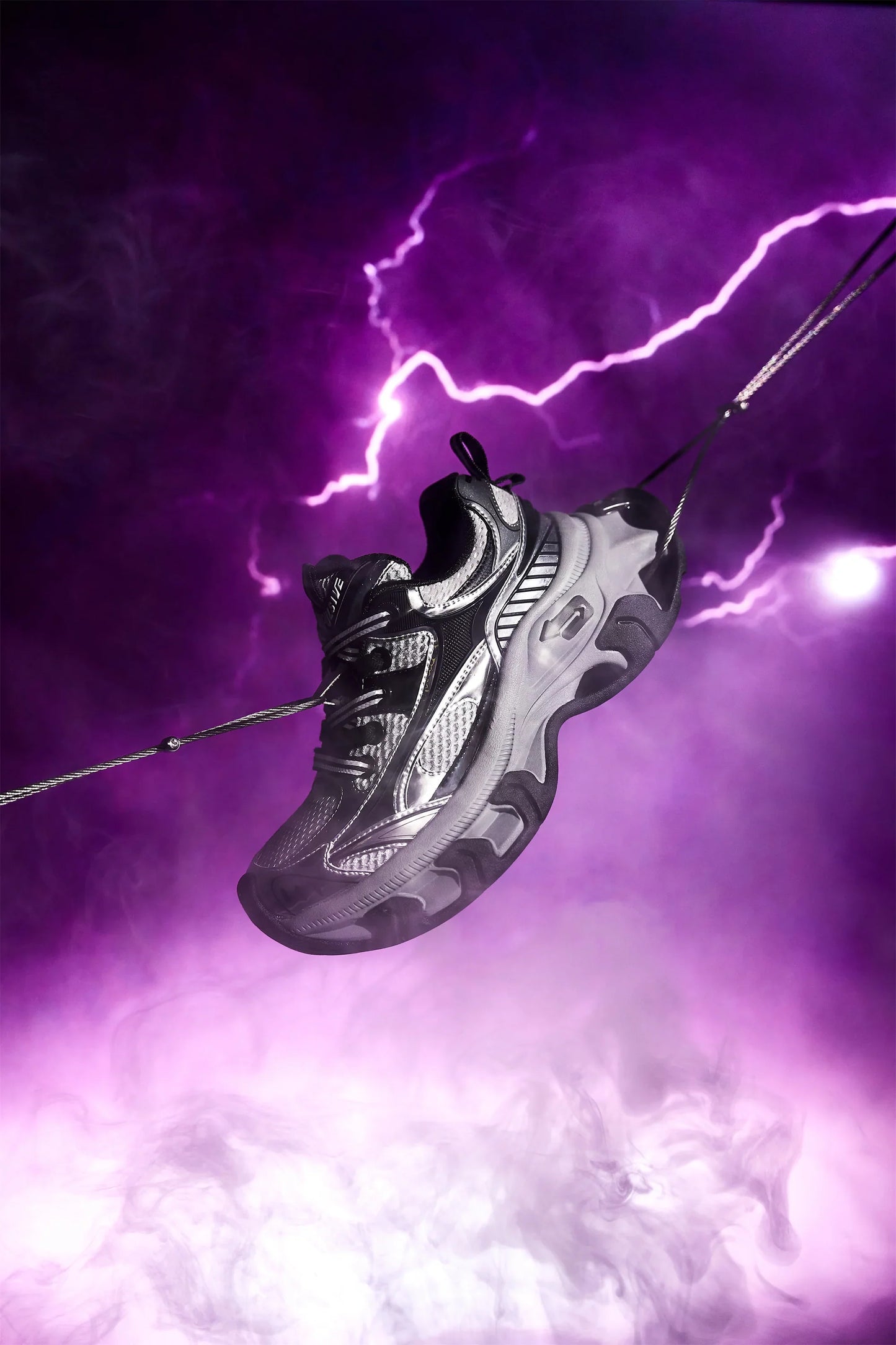 PAPILLON SERIES - BLACK