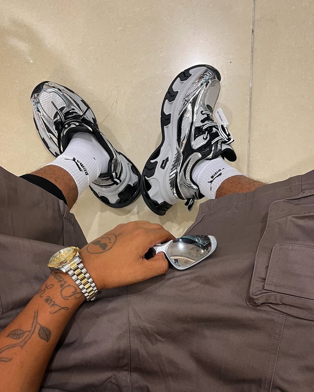 PAPILLON SERIES - BLACK