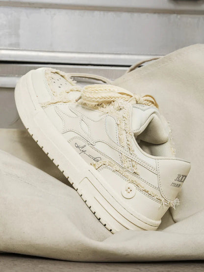 CASUAL WHITE BOARD SHOES